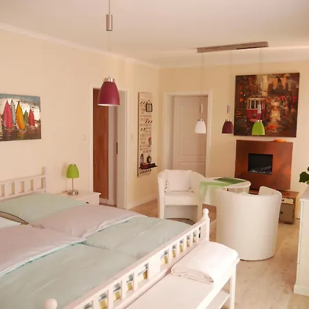 Ferienzimmer Weltenbummler,rheinsberg * Rheinsberg